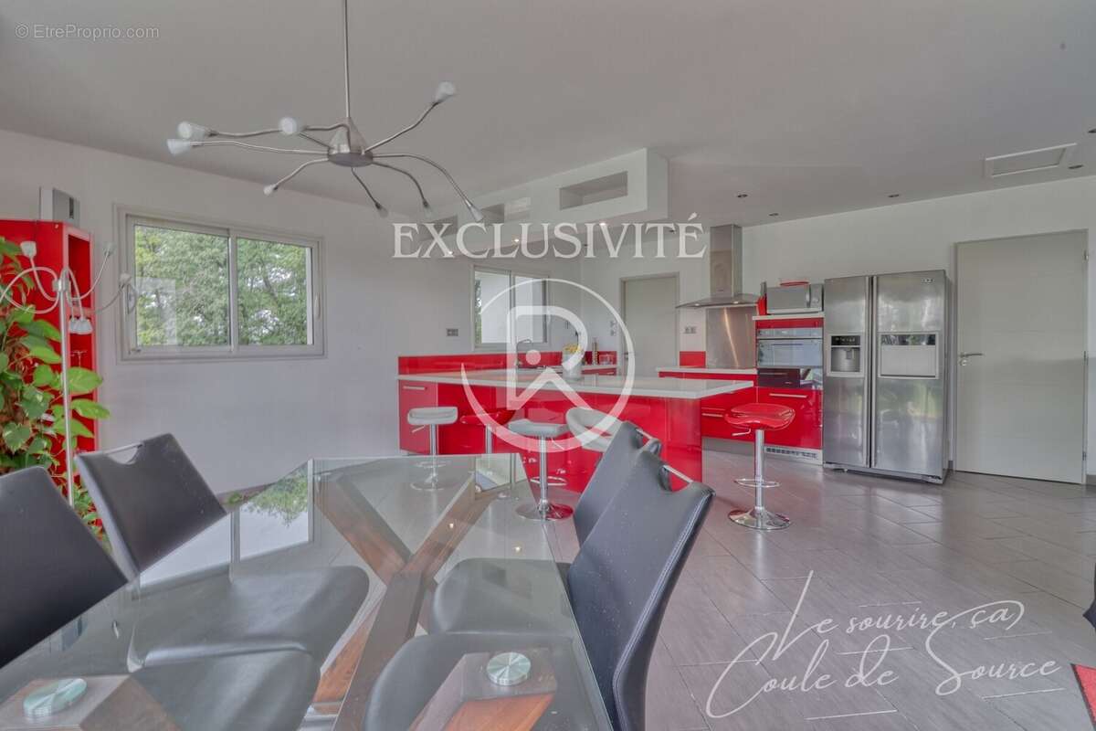 sejour sarrant - Maison à L&#039;ISLE-JOURDAIN