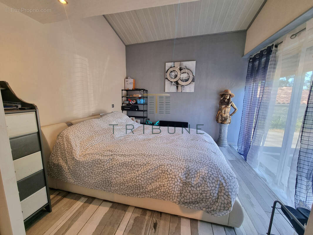 Maison T4 avec garage, piscine et dépendance T3 - photo 10