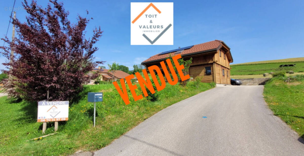 Maison à FONCINE-LE-HAUT