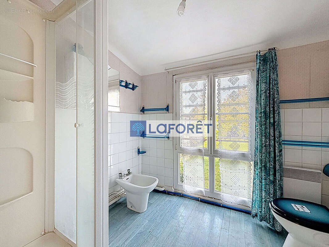 Maison à ECLARON-BRAUCOURT-SAINTE-LIVIERE