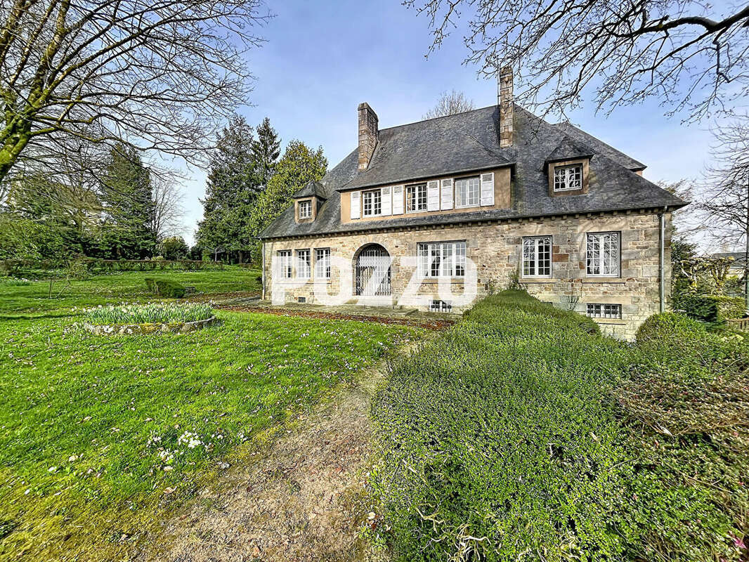 Maison à VILLEDIEU-LES-POELES