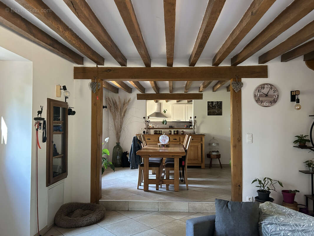 Propriété 3,7 ha : maison ancienne rénovée, mare, friche, bois, prairie - photo 5