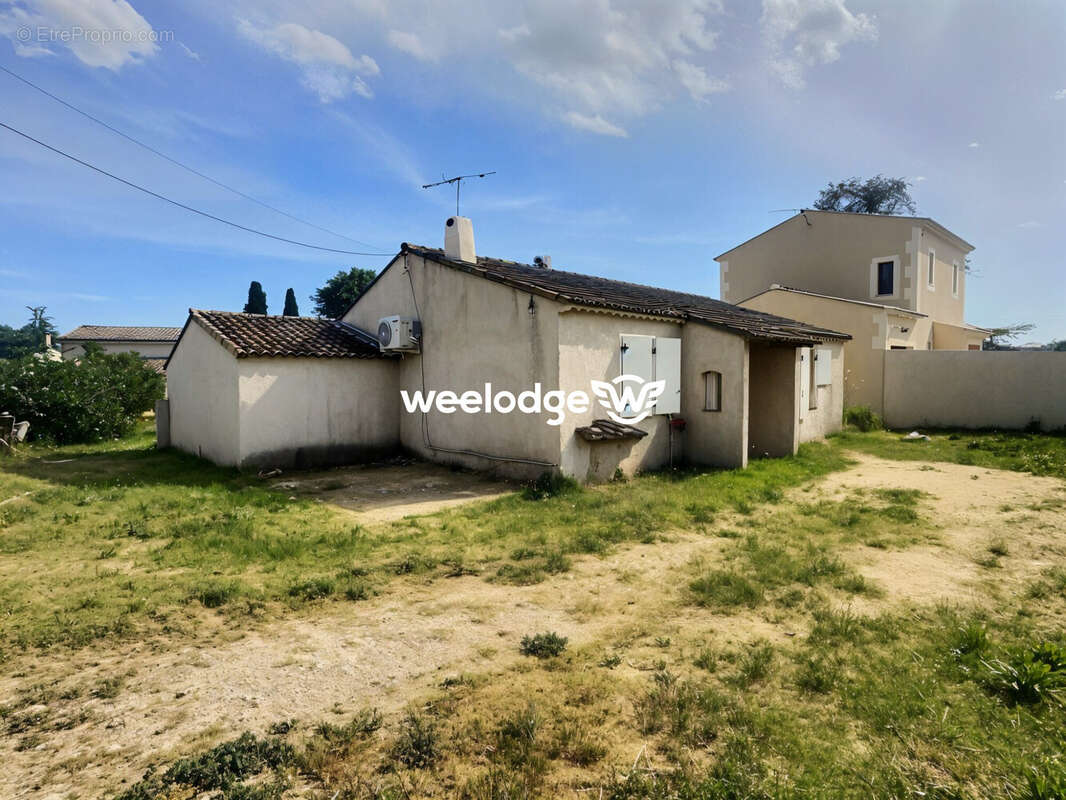 Maison à SAINT-MARTIN-DE-CRAU