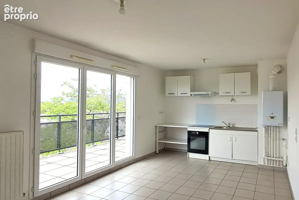 Dernier etage avec terrasse - photo 3