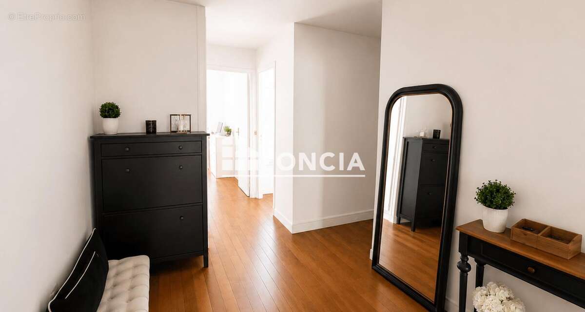 Appartement à VERSAILLES