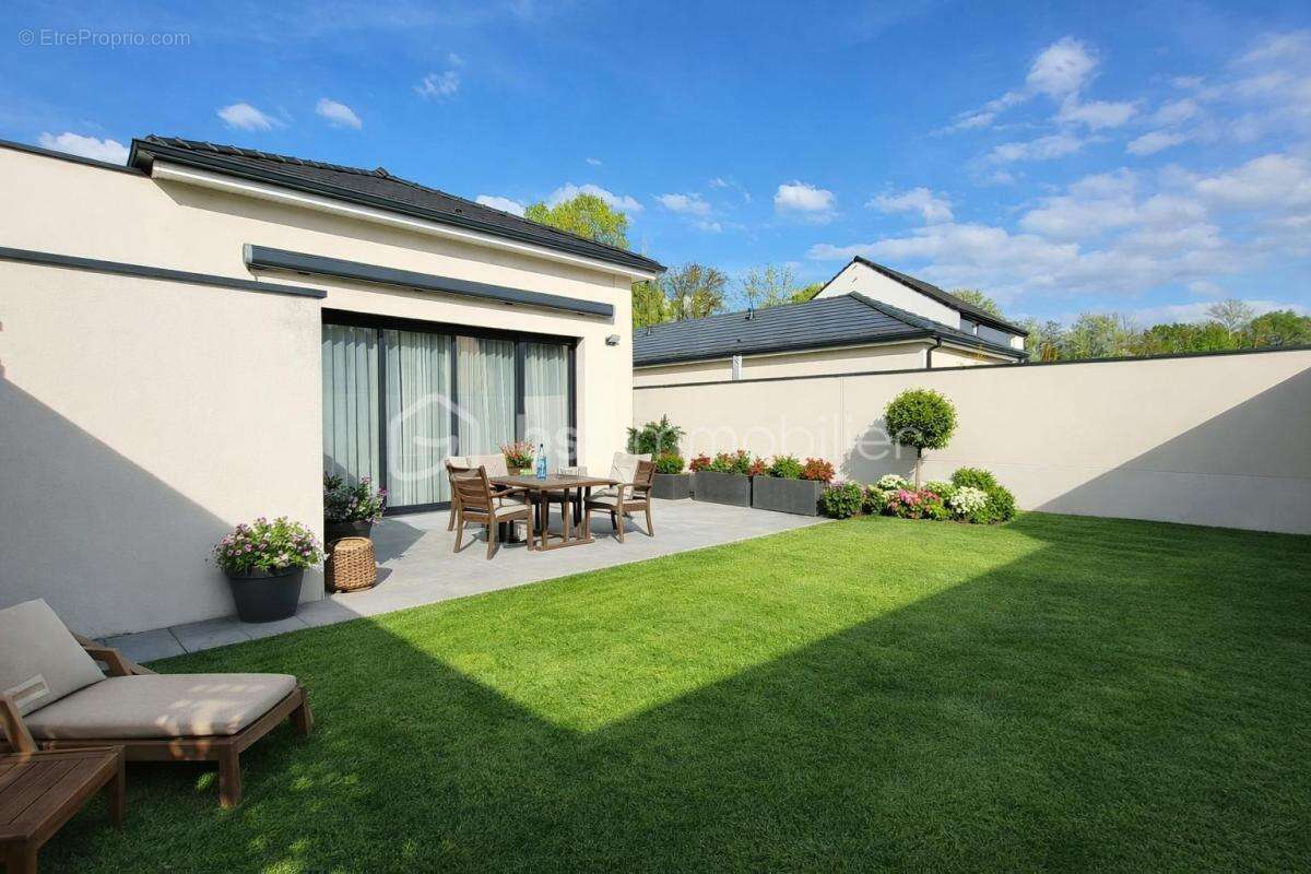 Maison à WARMERIVILLE