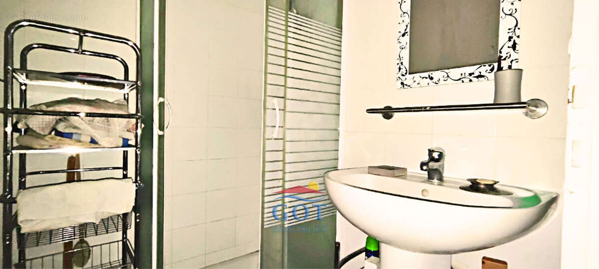 Appartement à SAINT-LAURENT-DE-LA-SALANQUE