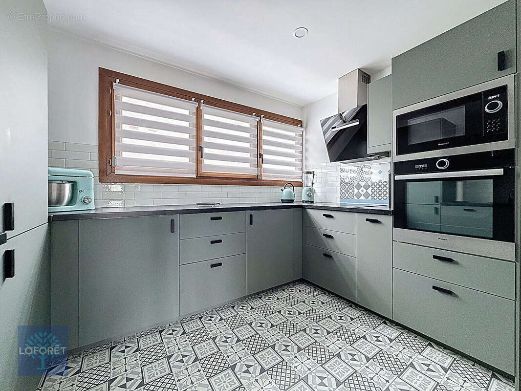 Appartement à CHILLY-MAZARIN