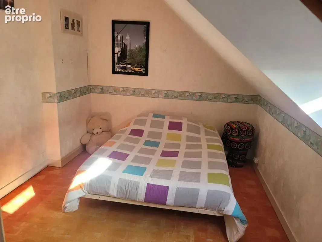 Maison 5 Ch, Grand terrain, Division parcellaire avec Bati. + 2 Chs possibles - photo 11