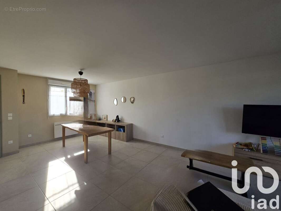 Photo 5 - Maison à NOVY-CHEVRIERES