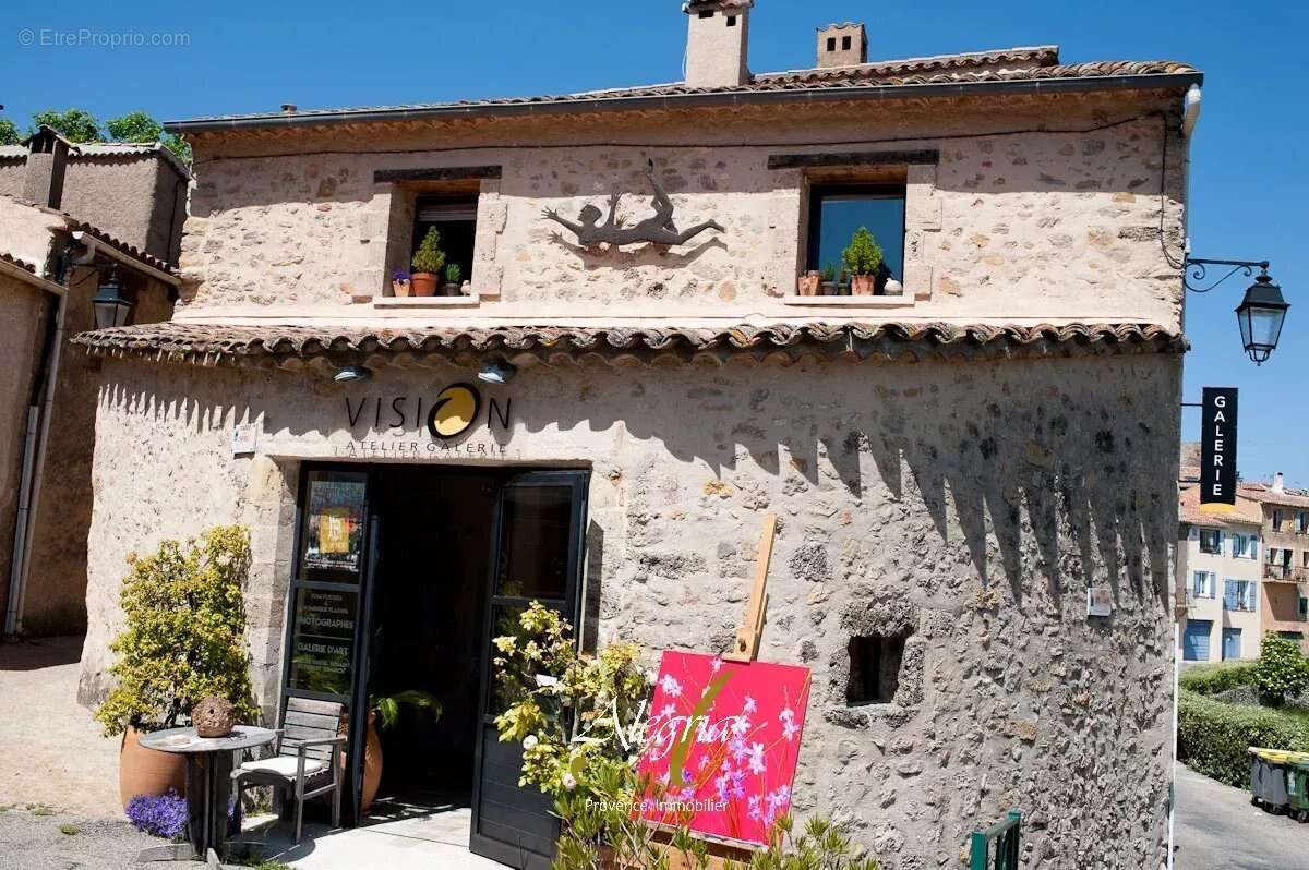Appartement à TOURTOUR
