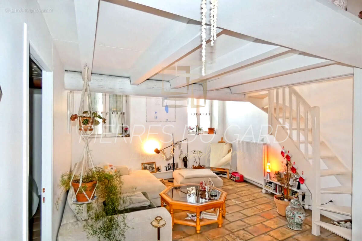 Appartement à MILHAUD