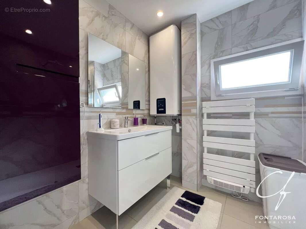 Appartement à SAINT-RAPHAEL