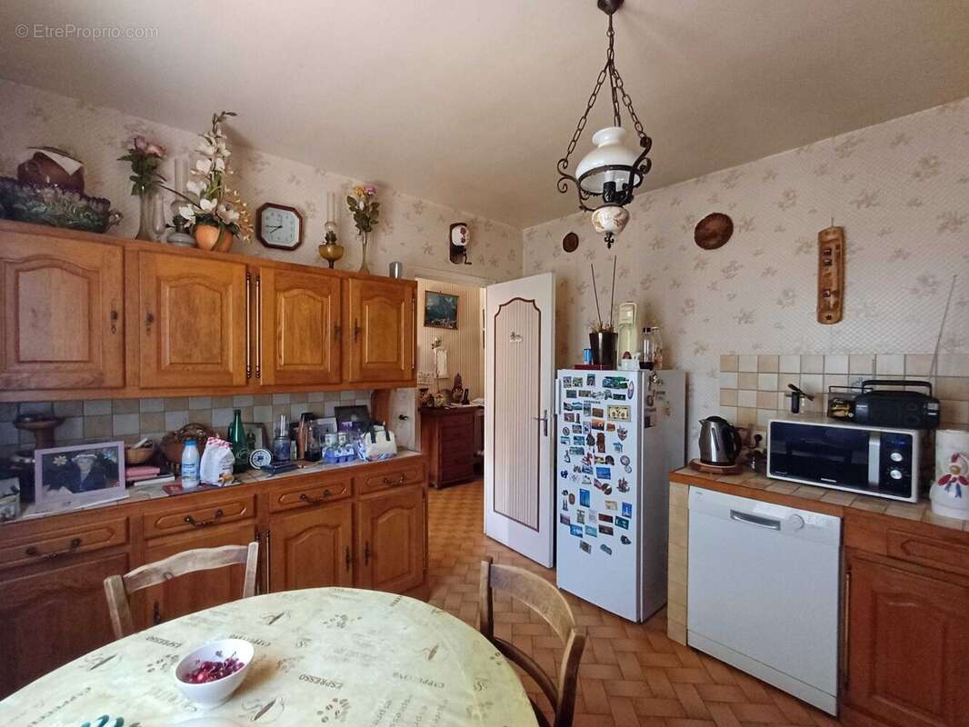 Maison à CHASSENEUIL-SUR-BONNIEURE