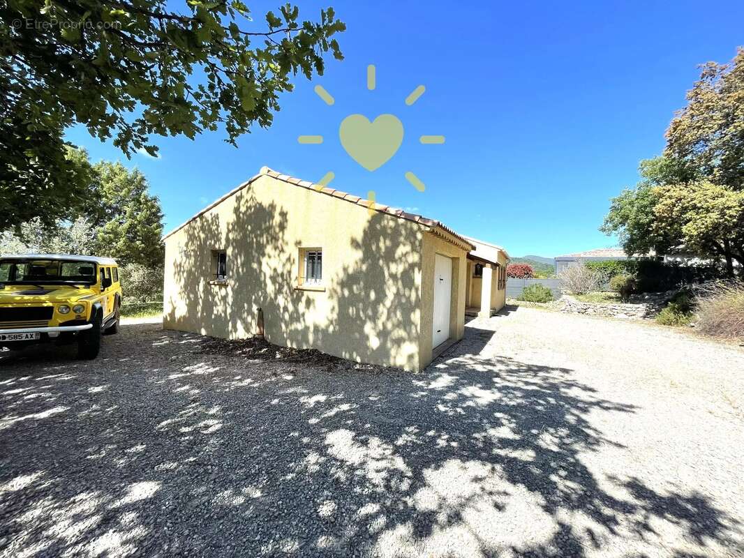 Maison à CALLAS