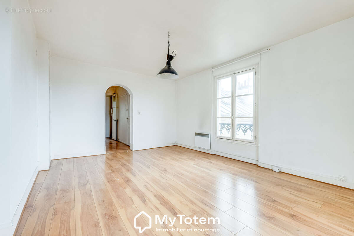 Appartement à VERSAILLES