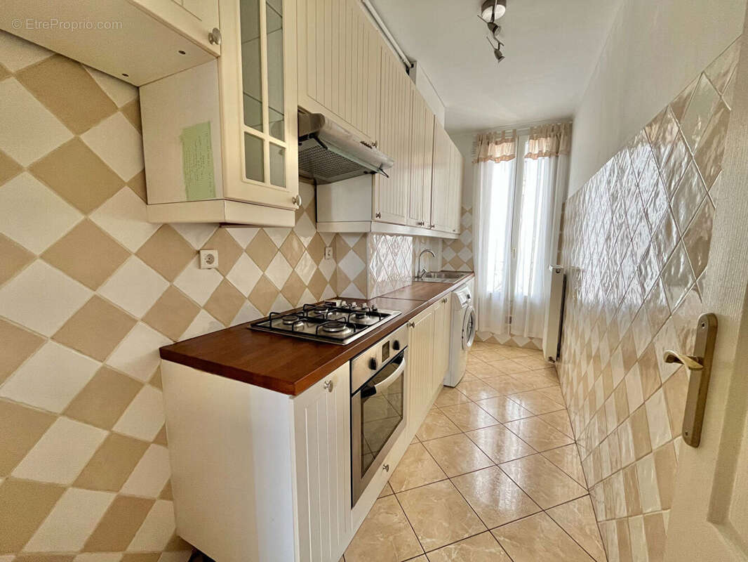 Appartement à SAINT-DENIS