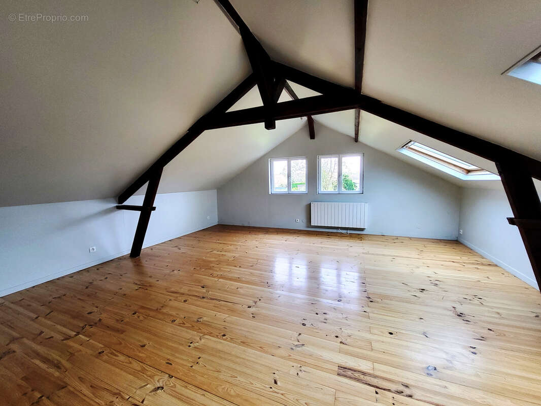 Maison à ARQUES-LA-BATAILLE