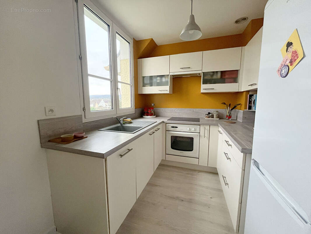 Appartement à PONT-SAINTE-MAXENCE