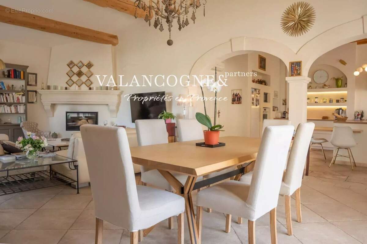 Elégante maison familiale - photo 8
