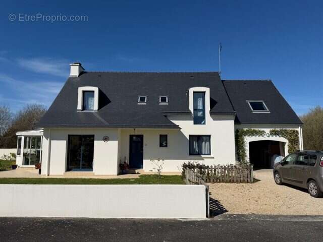 Maison à LOCTUDY