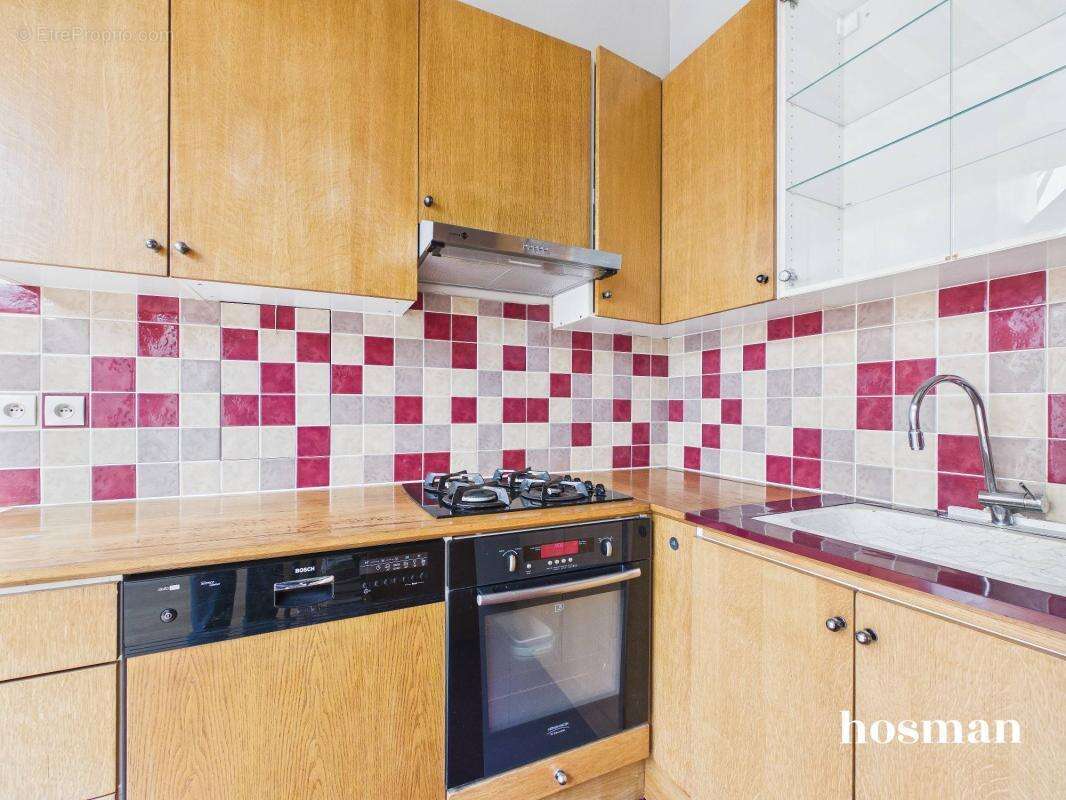 Appartement à PARIS-10E