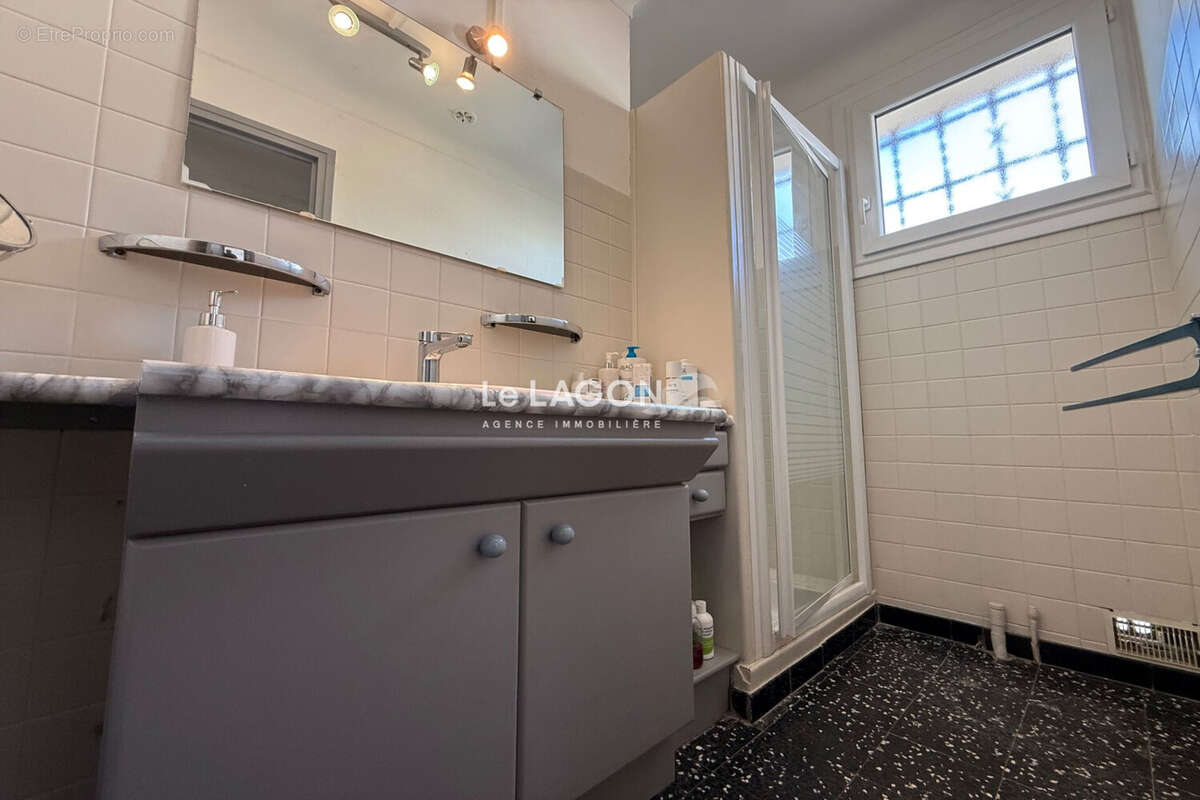 Maison à SAINT-CYPRIEN