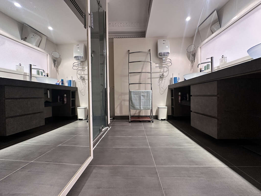 Appartement à VICHY