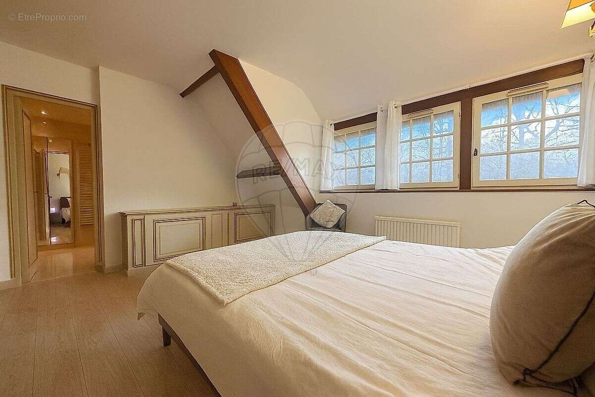 Maison à CHANTILLY