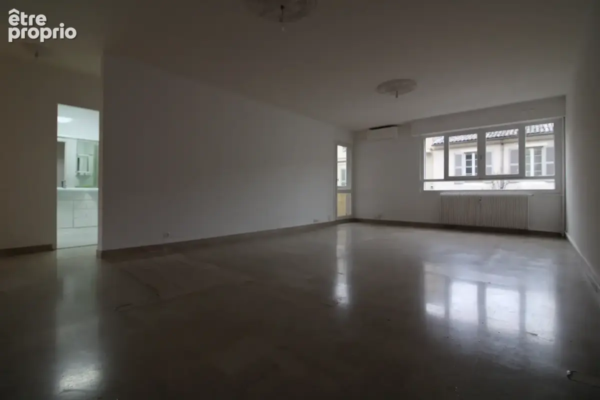 Appartement p4 ascenseur parking cave. - photo 2