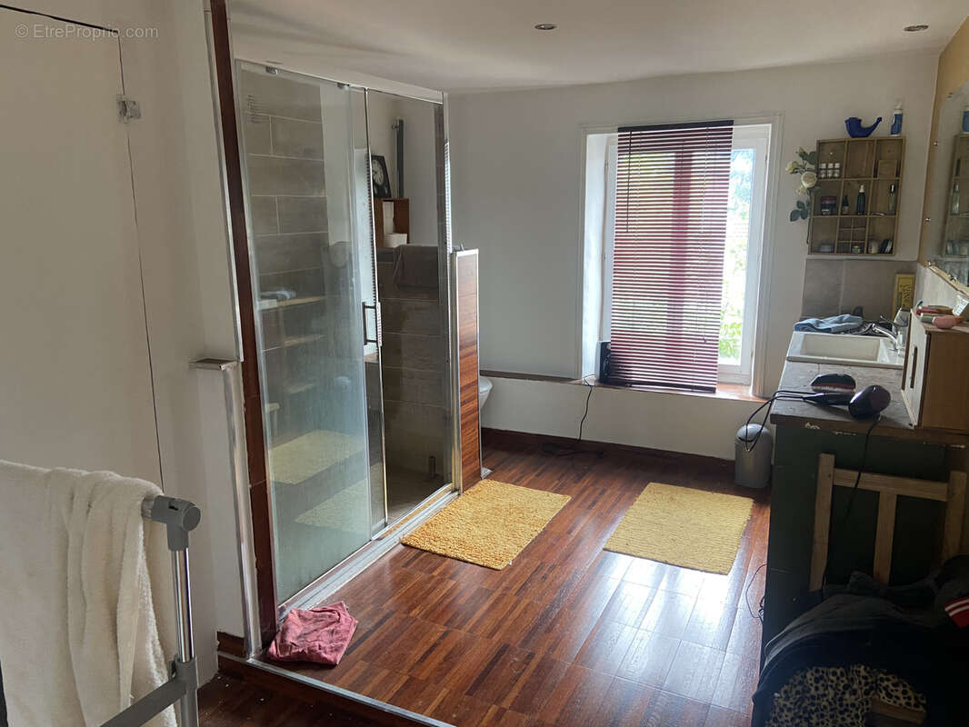 Maison à ARFEUILLES