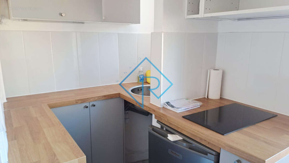 Appartement à PARIS-20E