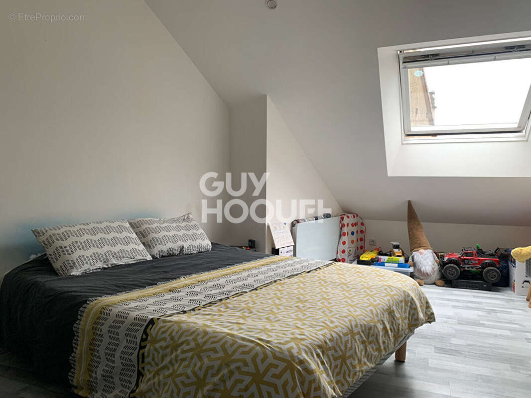 Maison à COURTALAIN