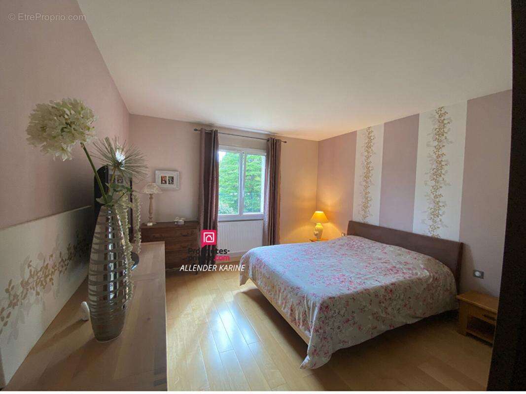 Maison à SAINT-DENIS