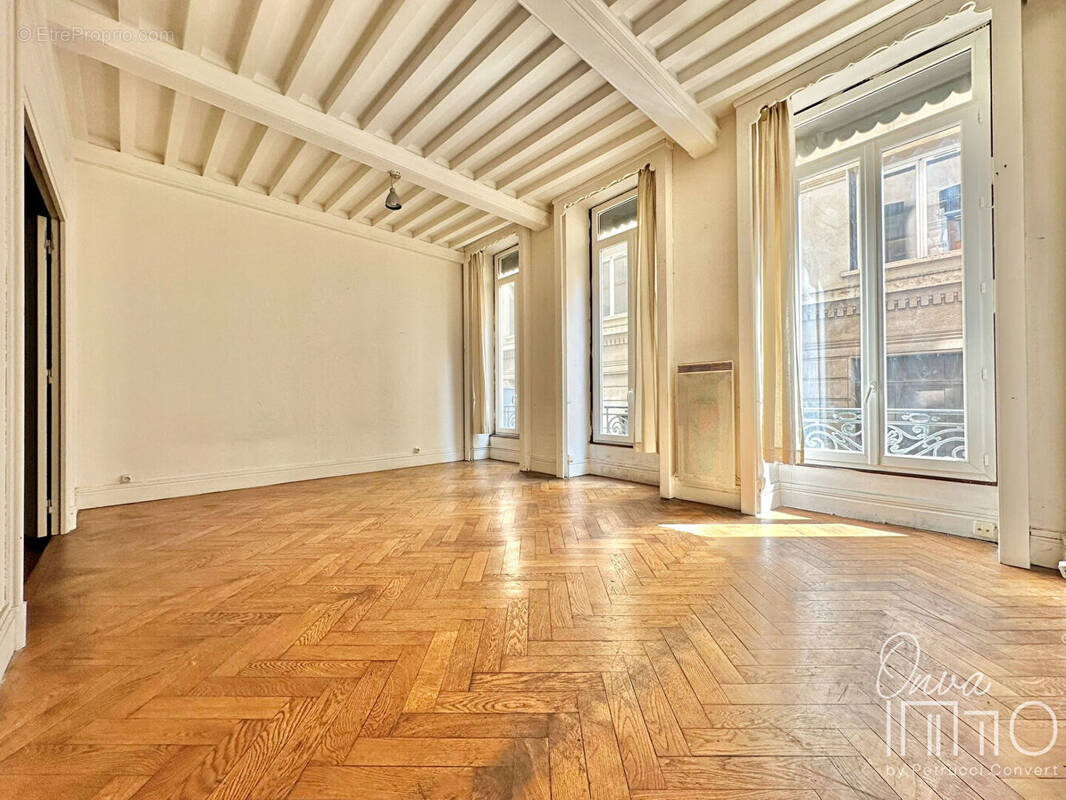 Appartement à LYON-1E
