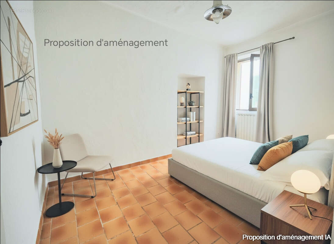 Maison à L'ESCARENE