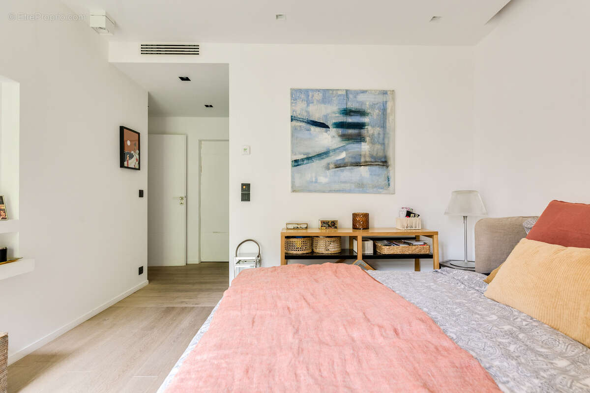 Appartement à MARSEILLE-7E