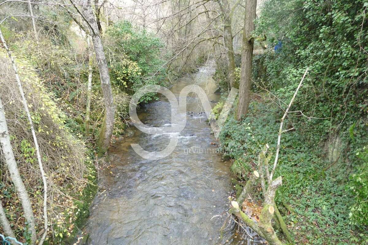 Maison à SAINT-CONSTANT