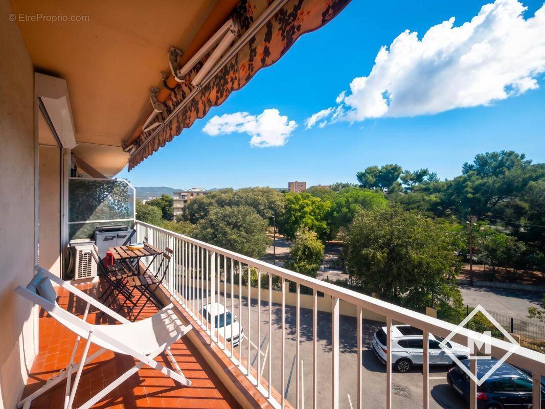 Appartement à MARSEILLE-13E