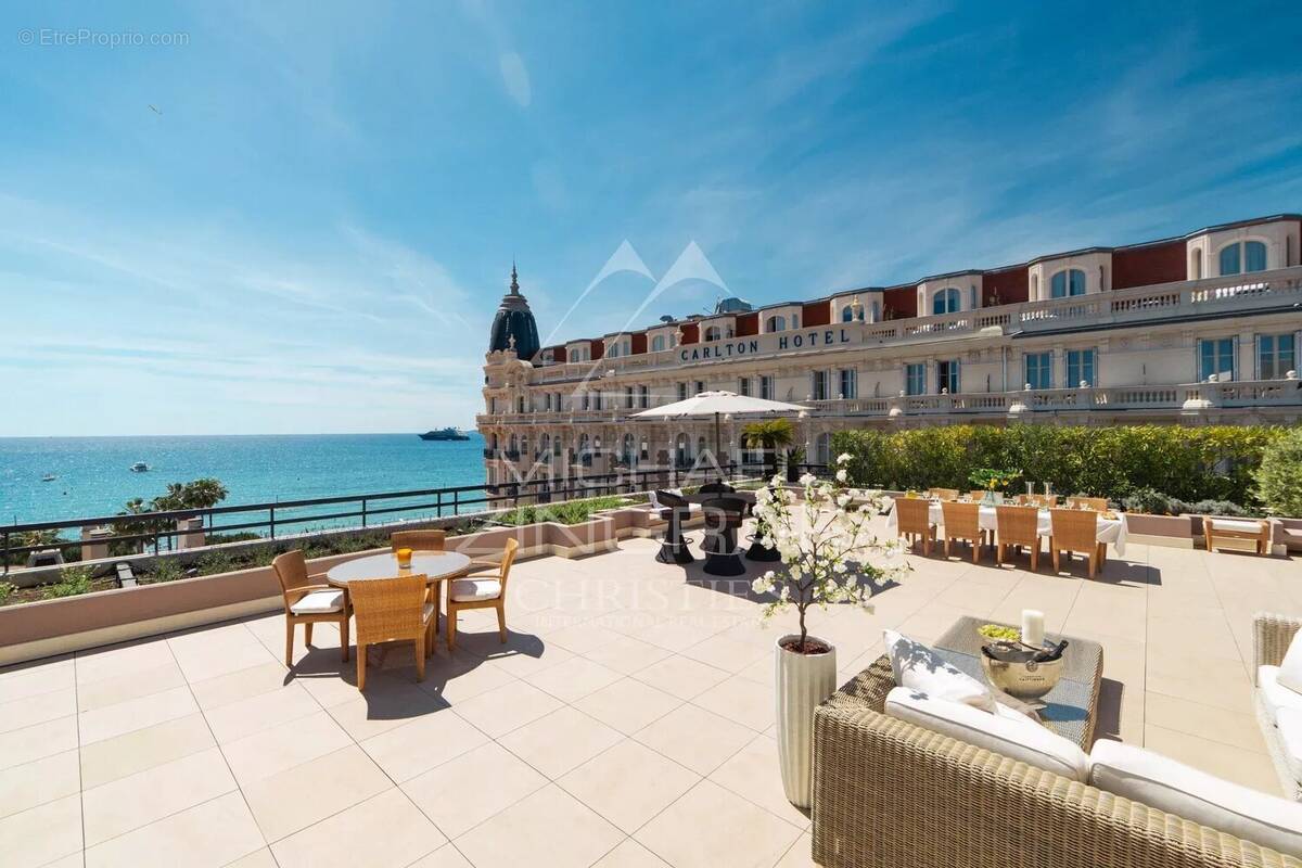 Appartement à CANNES