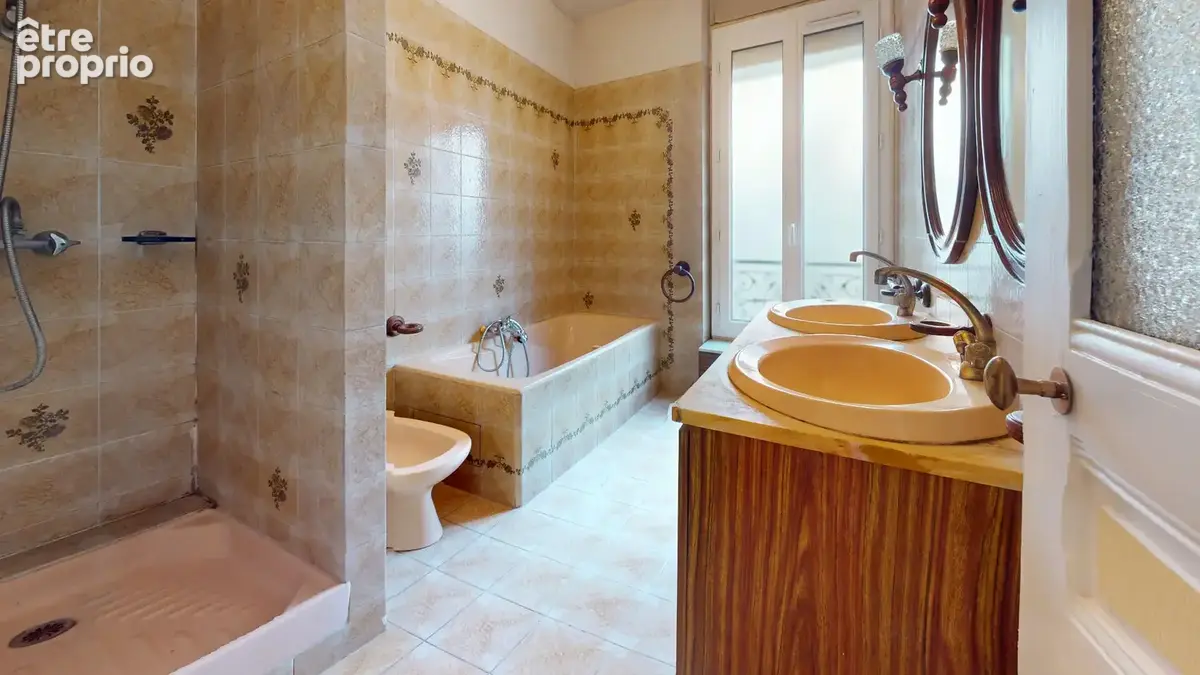 Appartement Saint Ouen Sur Seine 4 pièces double séjour - photo 10