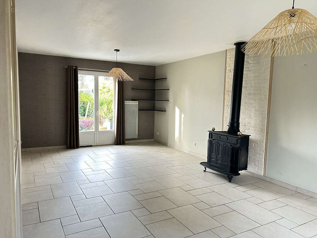 Maison à BOURRON-MARLOTTE