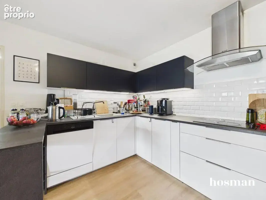 3 pièces de 67 m² avec loggia et parking - Cours Louis Fargue, Bordeaux - photo 8