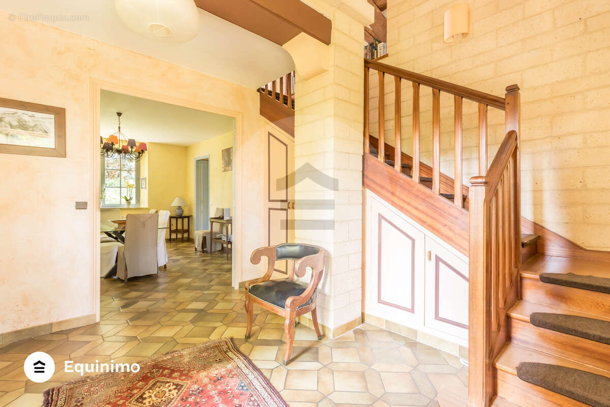 Maison à LOUVECIENNES