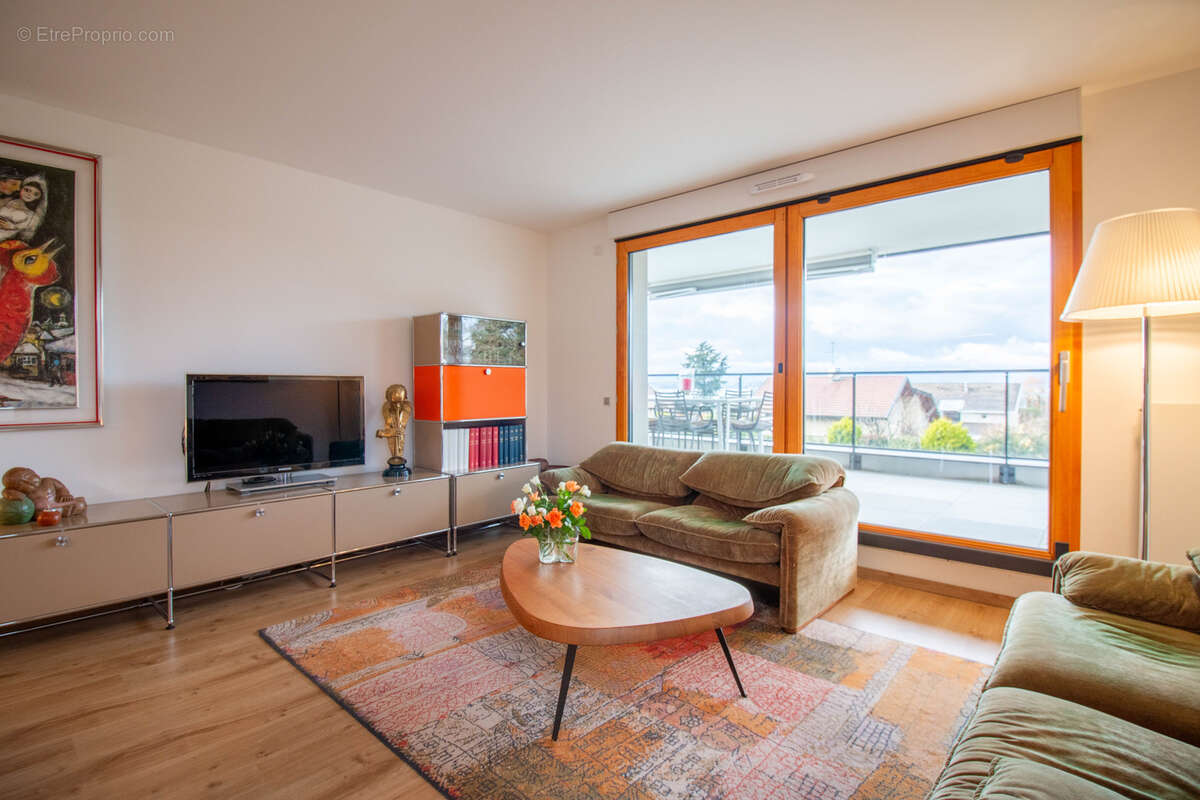 Appartement à ANTHY-SUR-LEMAN