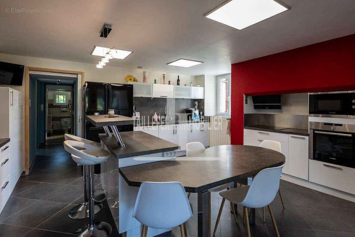 Maison à COULOUNIEIX-CHAMIERS