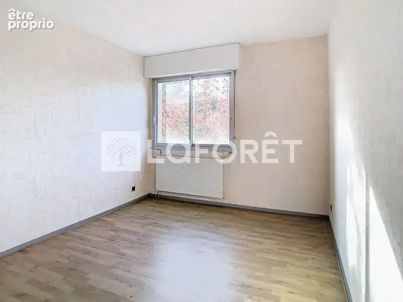 Appartement Gradignan 4 pièce(s) 99.02 m2 - photo 4