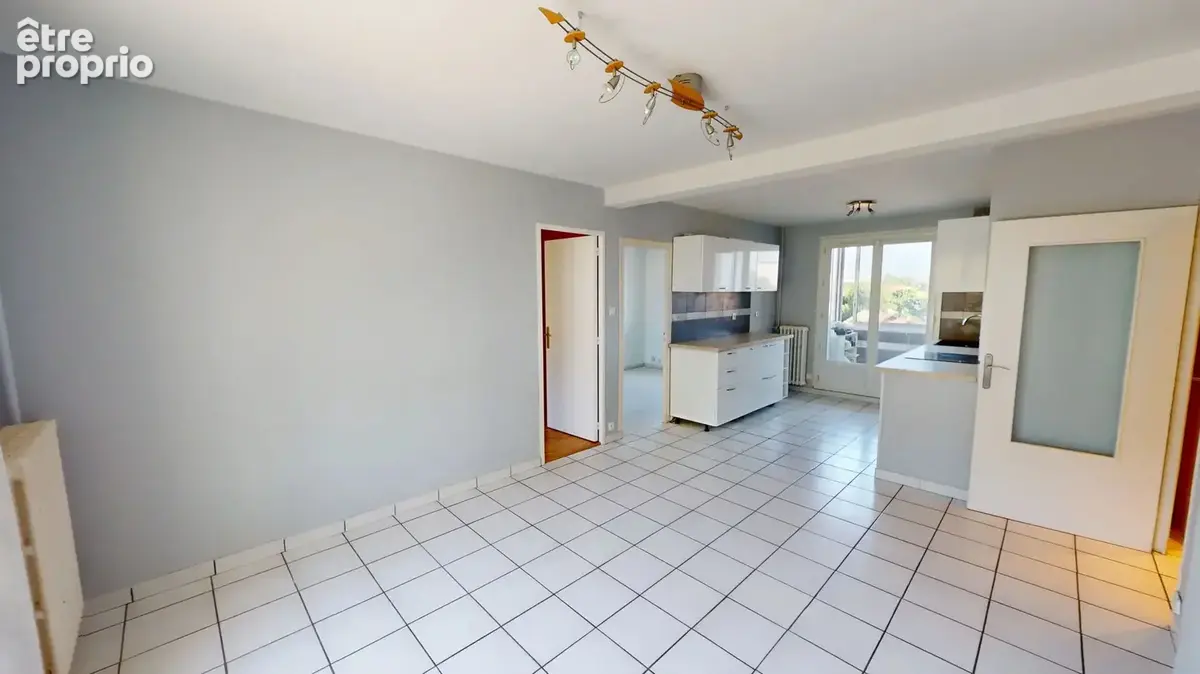 Appartement à DOMENE