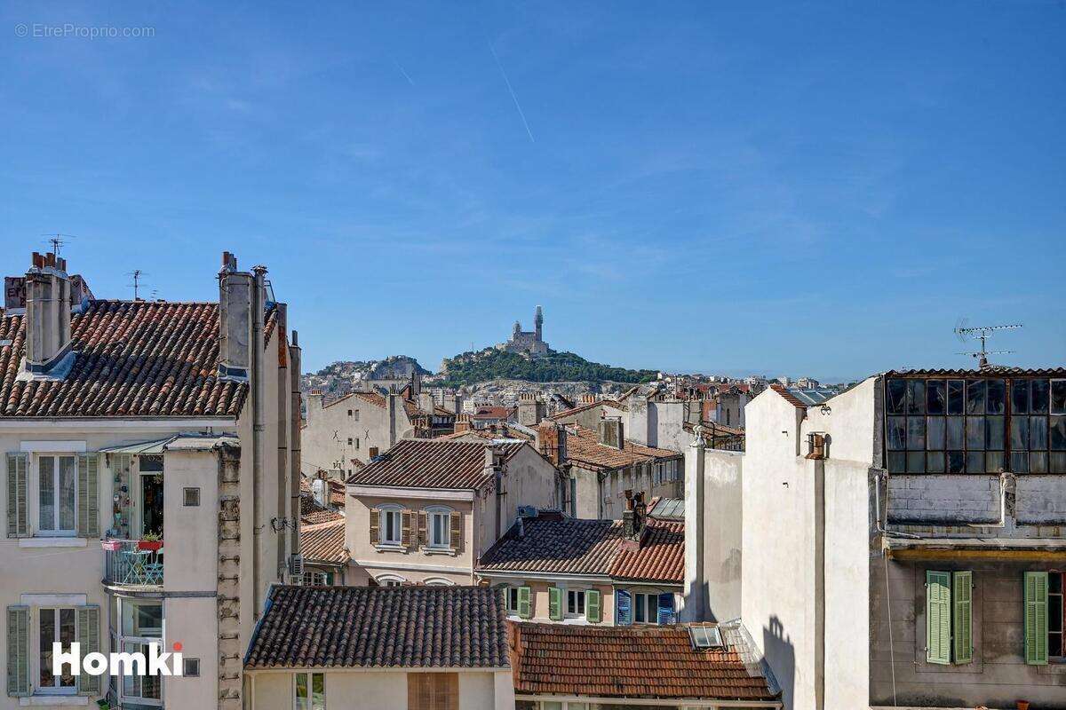 Appartement à MARSEILLE-6E