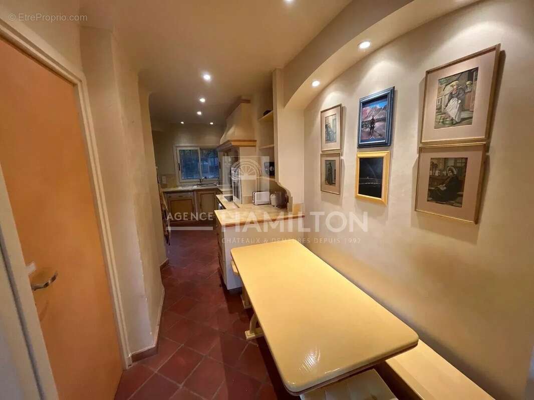 Maison à MOUANS-SARTOUX